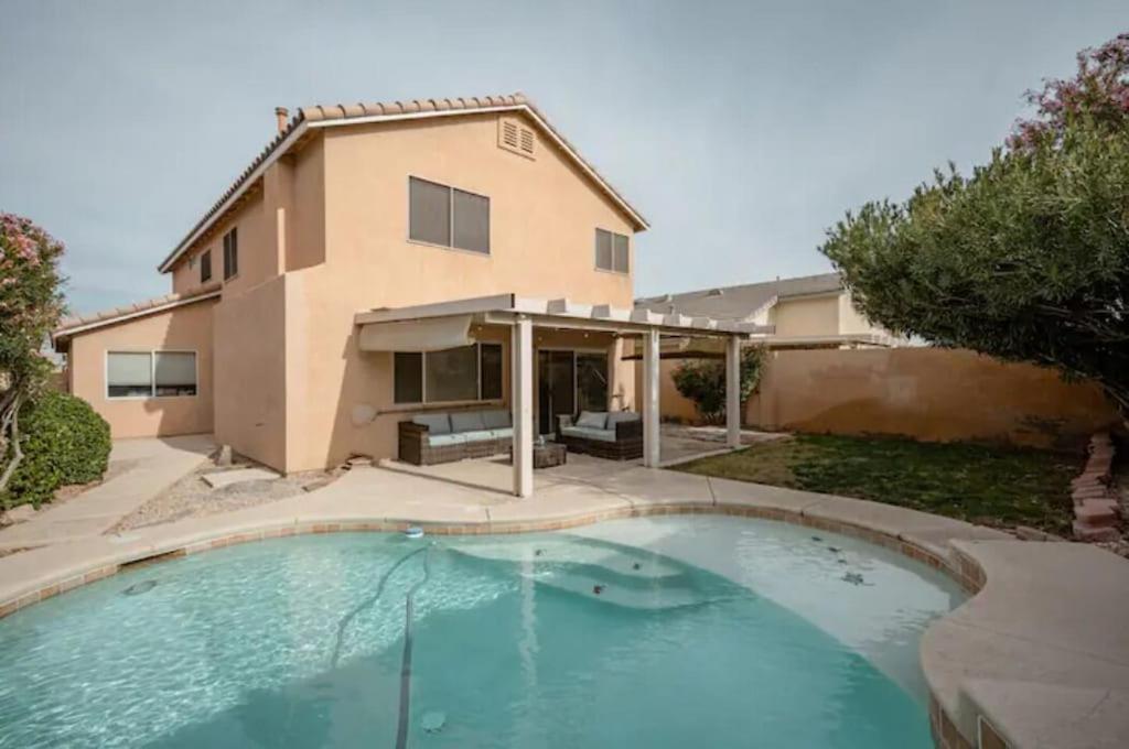 Gorgeous 4 Bedroom House W/ Private Pool Las Vegas Exteriör bild